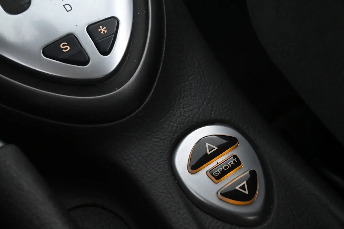 Car Image - 12wLzwrpIMBk01tNClNjub