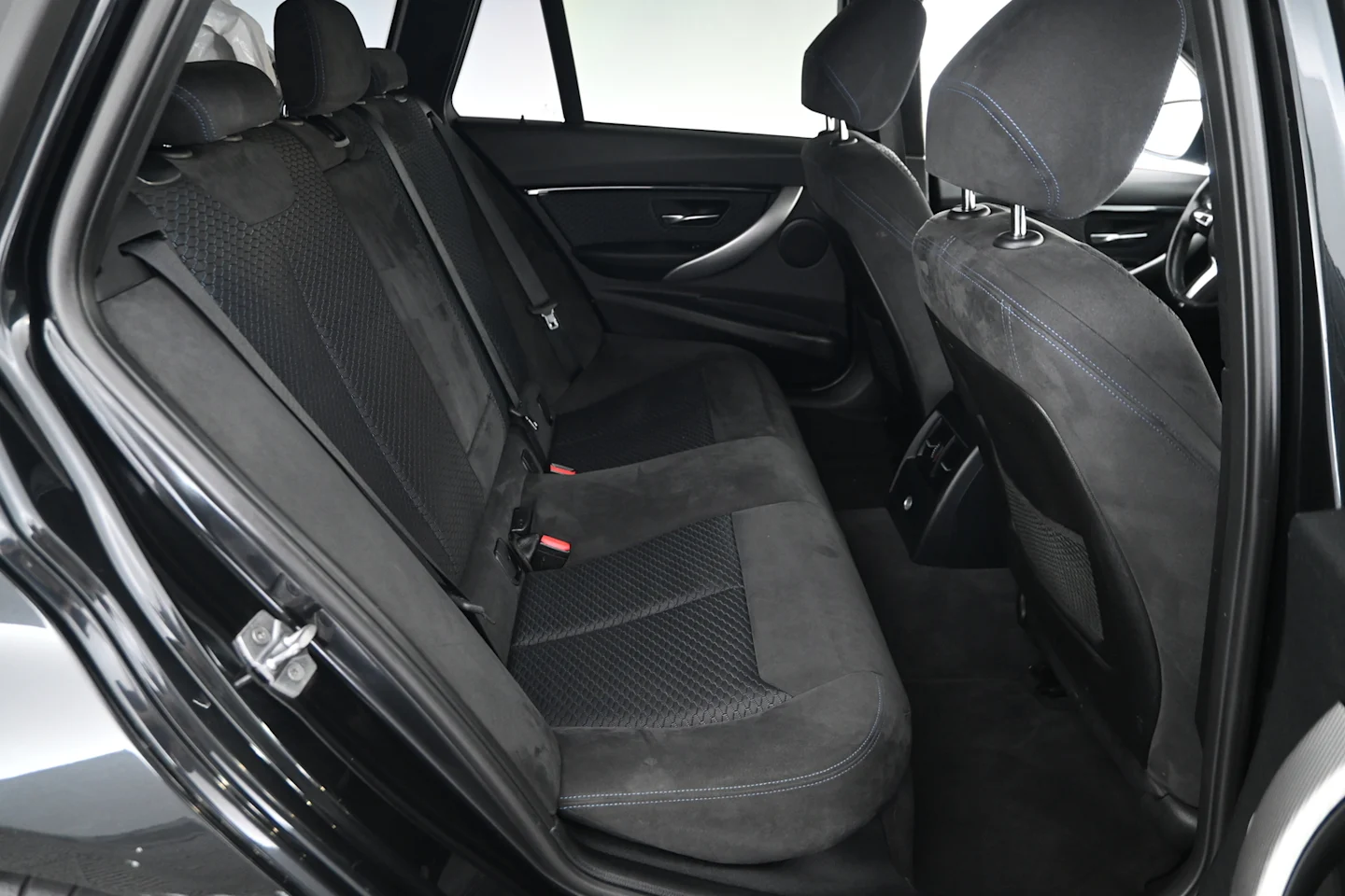 Car Image - 3yFtG3u9yA1alsbTQUdUP4