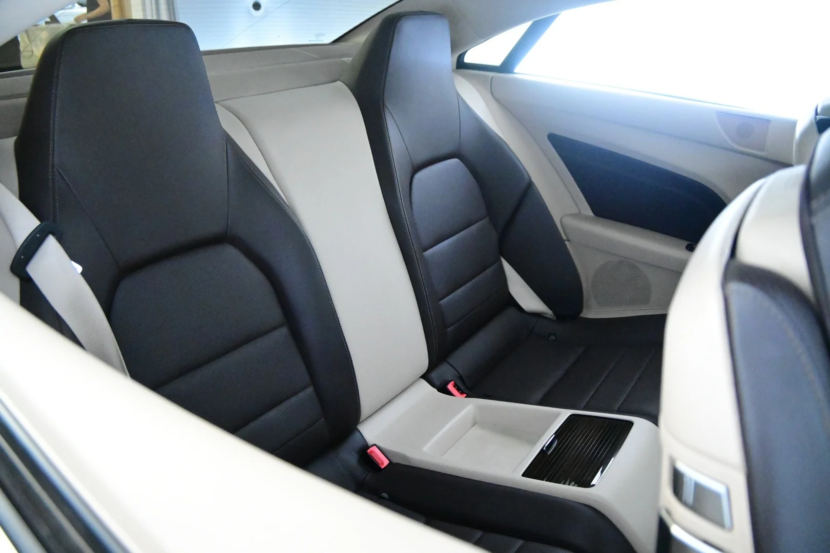 Car Image - 40fTtCiYeyMxU5pWEaQXRk