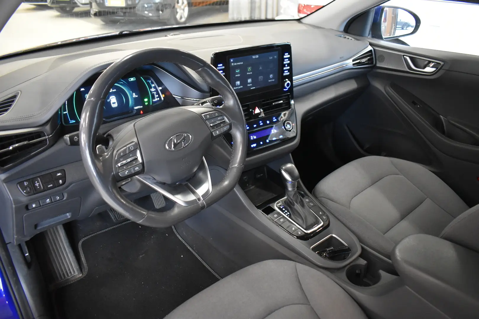Car Image - 2UrMR8nsBk39G170D6fDZP