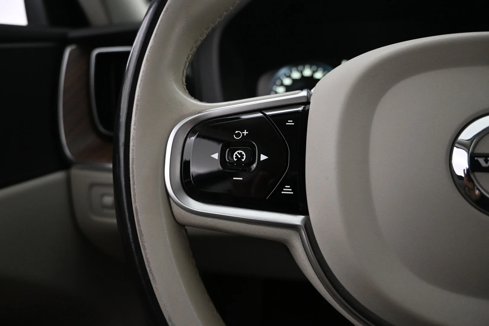 Car Image - 5OL38TqoPiTMCNeRN5oCsI