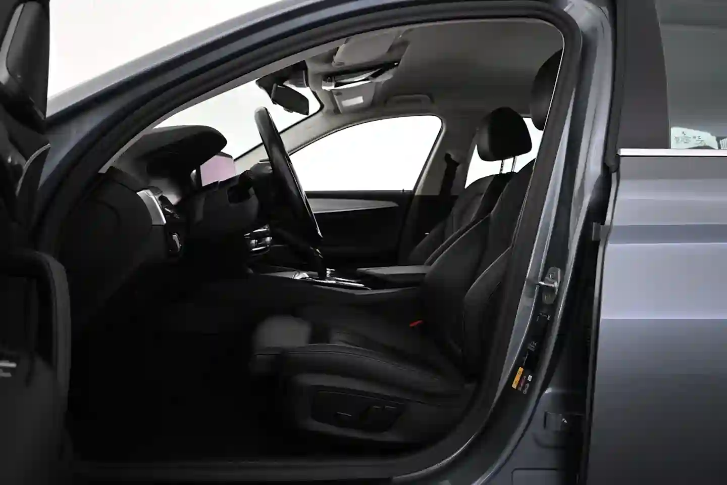 Car Image - kr7pnG4mbAKGMarqEtShd