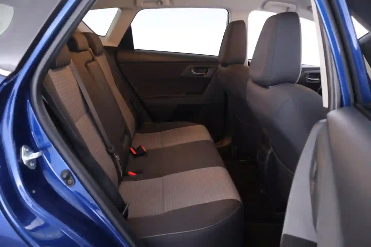 Car Image - 3dyTivQyV4aZX7KtR18IL5
