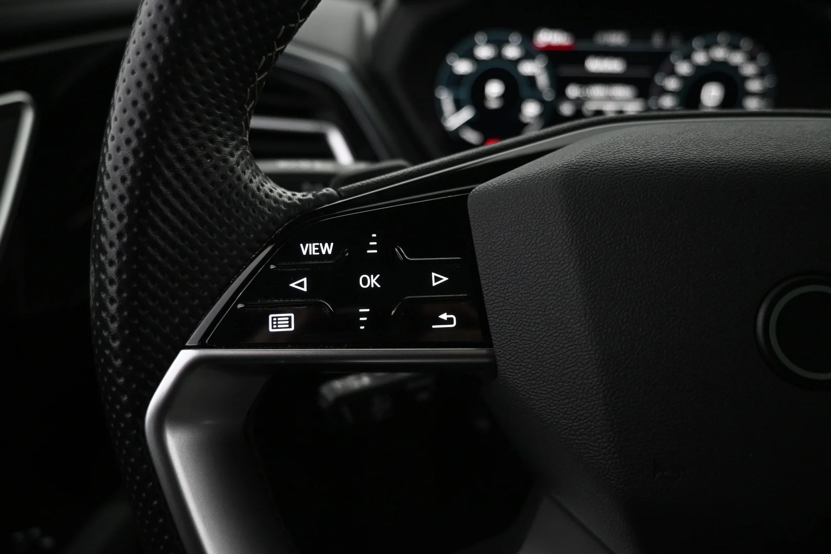 Car Image - 6Y3mLT303kXviRKQ3gvYe3