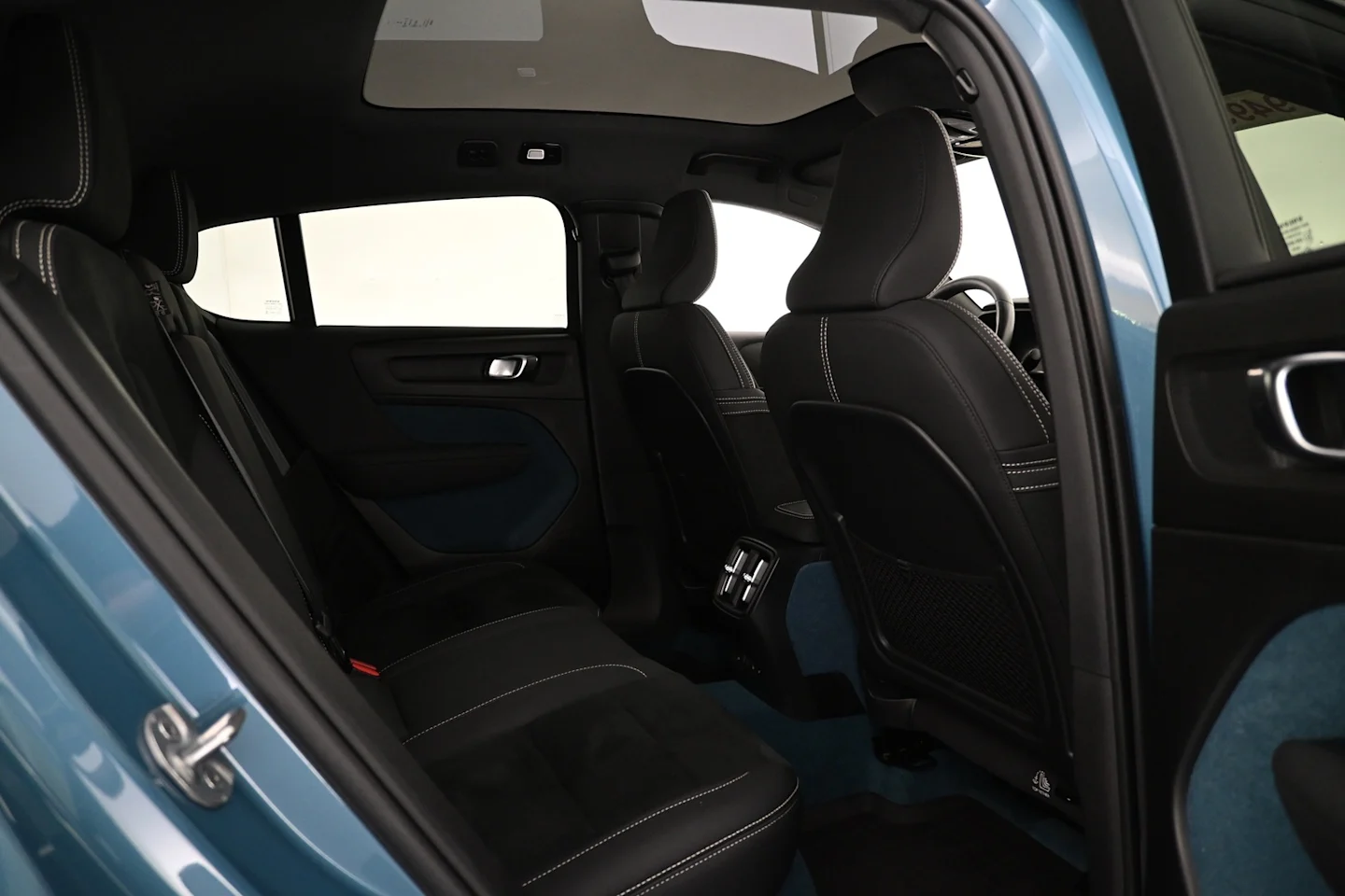 Car Image - 6ASo3uzImekx8Lg2LNgY0Q