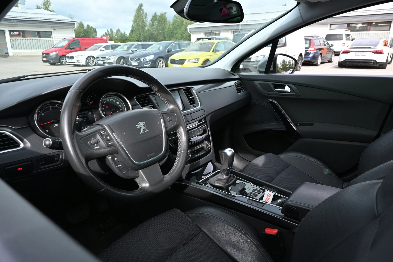 Car Image - 3gz1QEekTTh107A3EYpUco