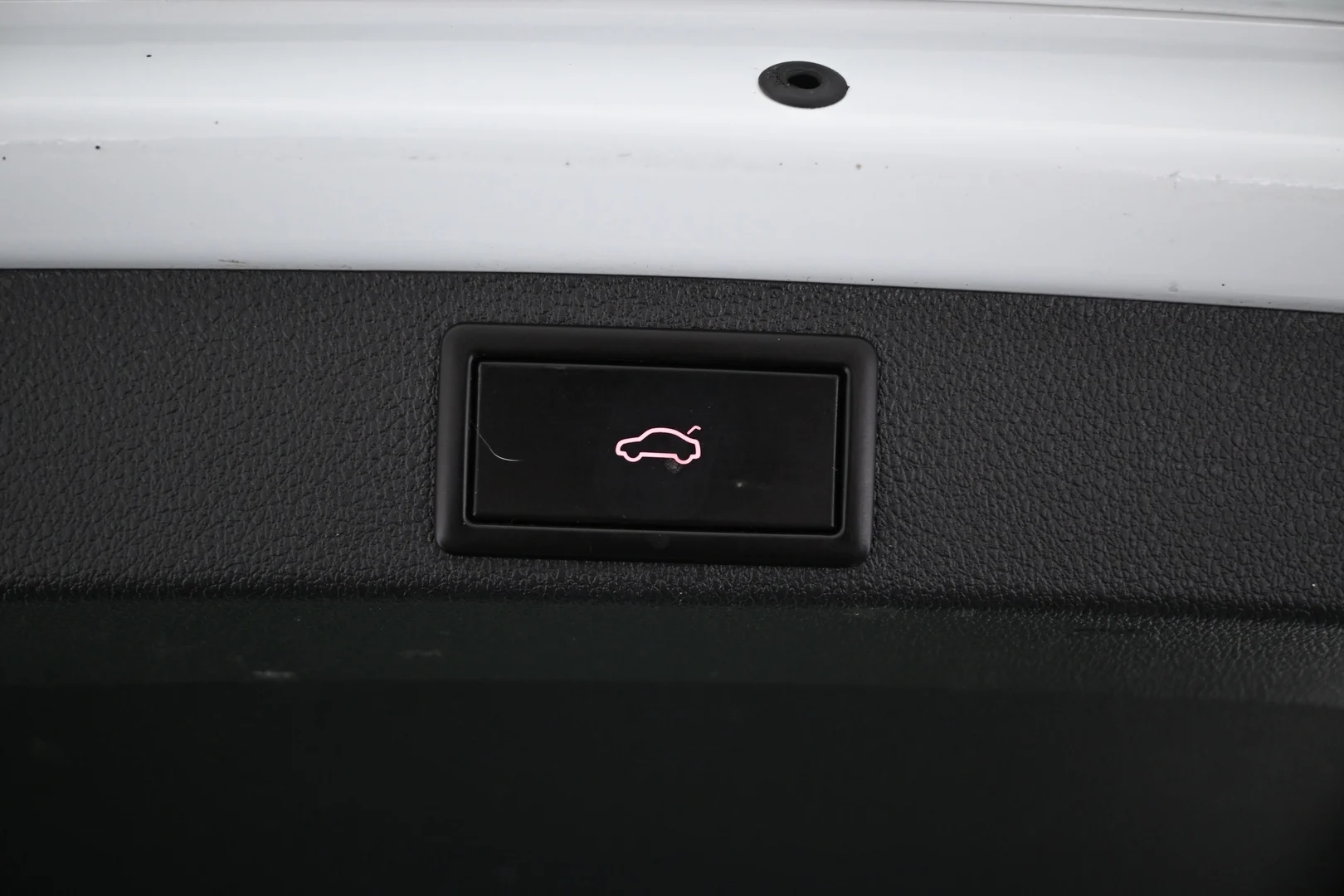 Car Image - 6PqNJoRmKagNigb9alGhmB