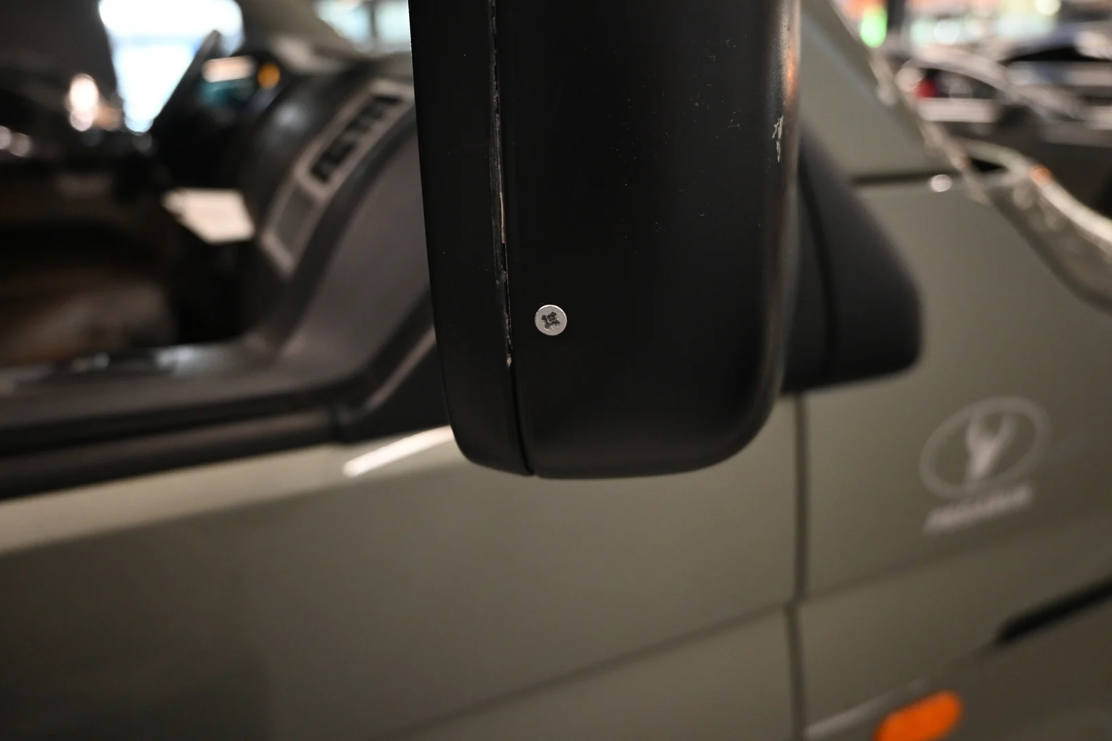 Car Image - 6P2ORH58YCqqdUK6oet6mA