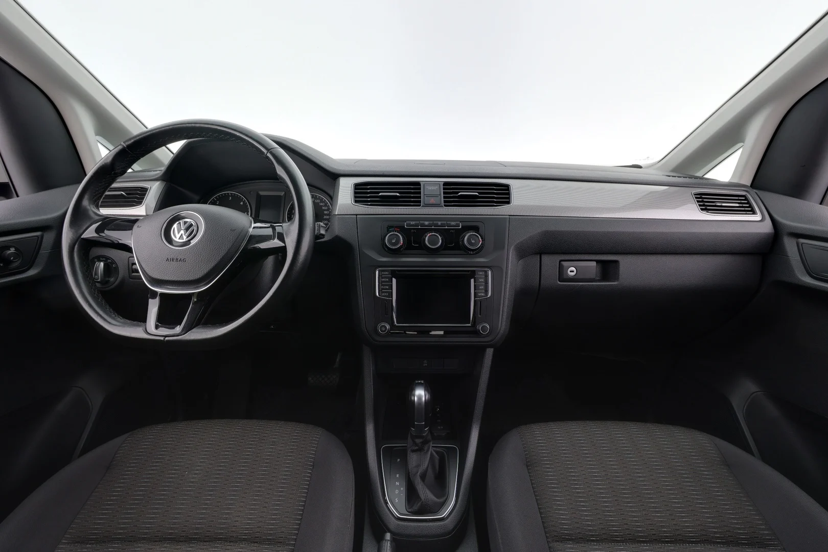 Car Image - 5P7IqyeVb5yBT8IccHFegG