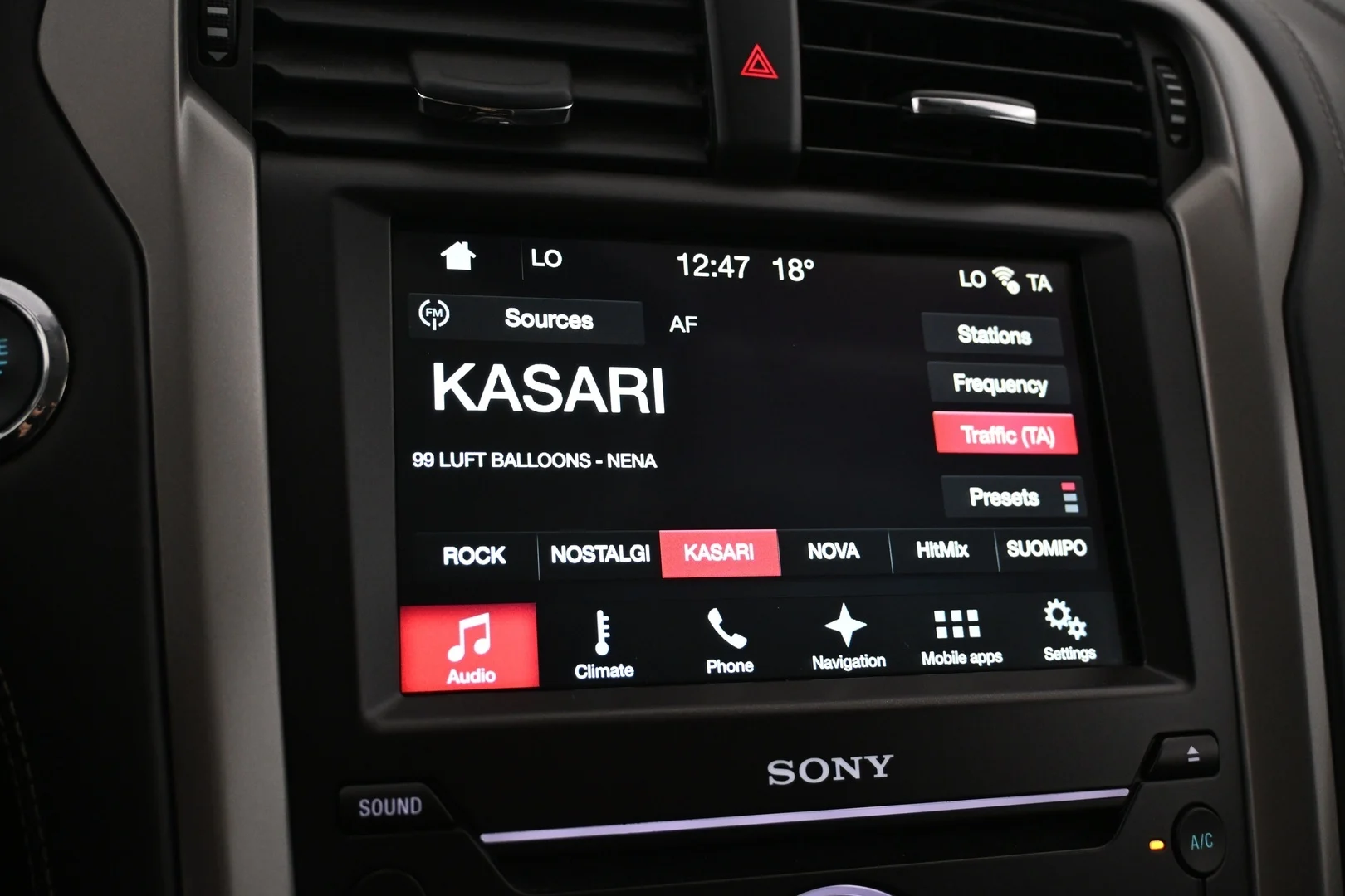 Car Image - 1KmbuaTEaS5powfs77Syc4
