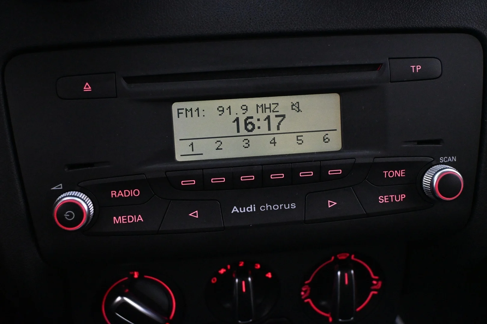 Car Image - 4yn5PwMPGp3kB5ROyO6o1c