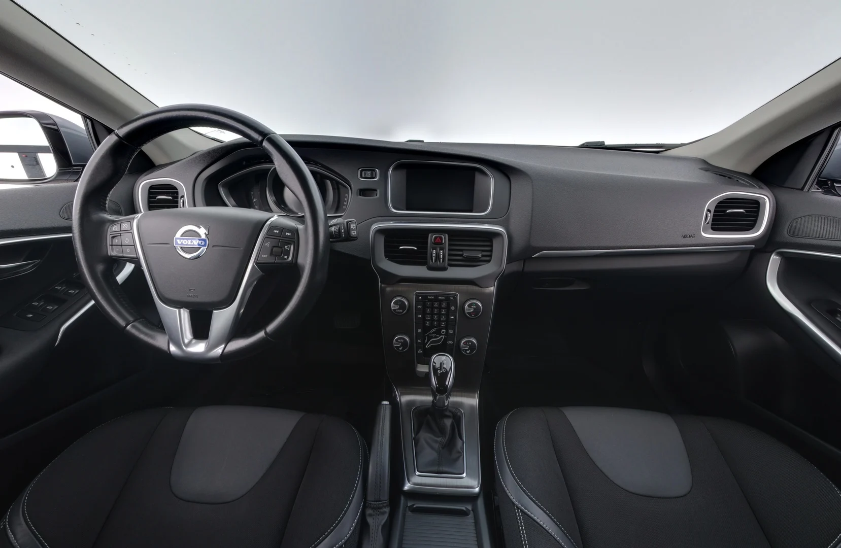 Car Image - 40ovQ7aV2ANLlkiMnUKdU4
