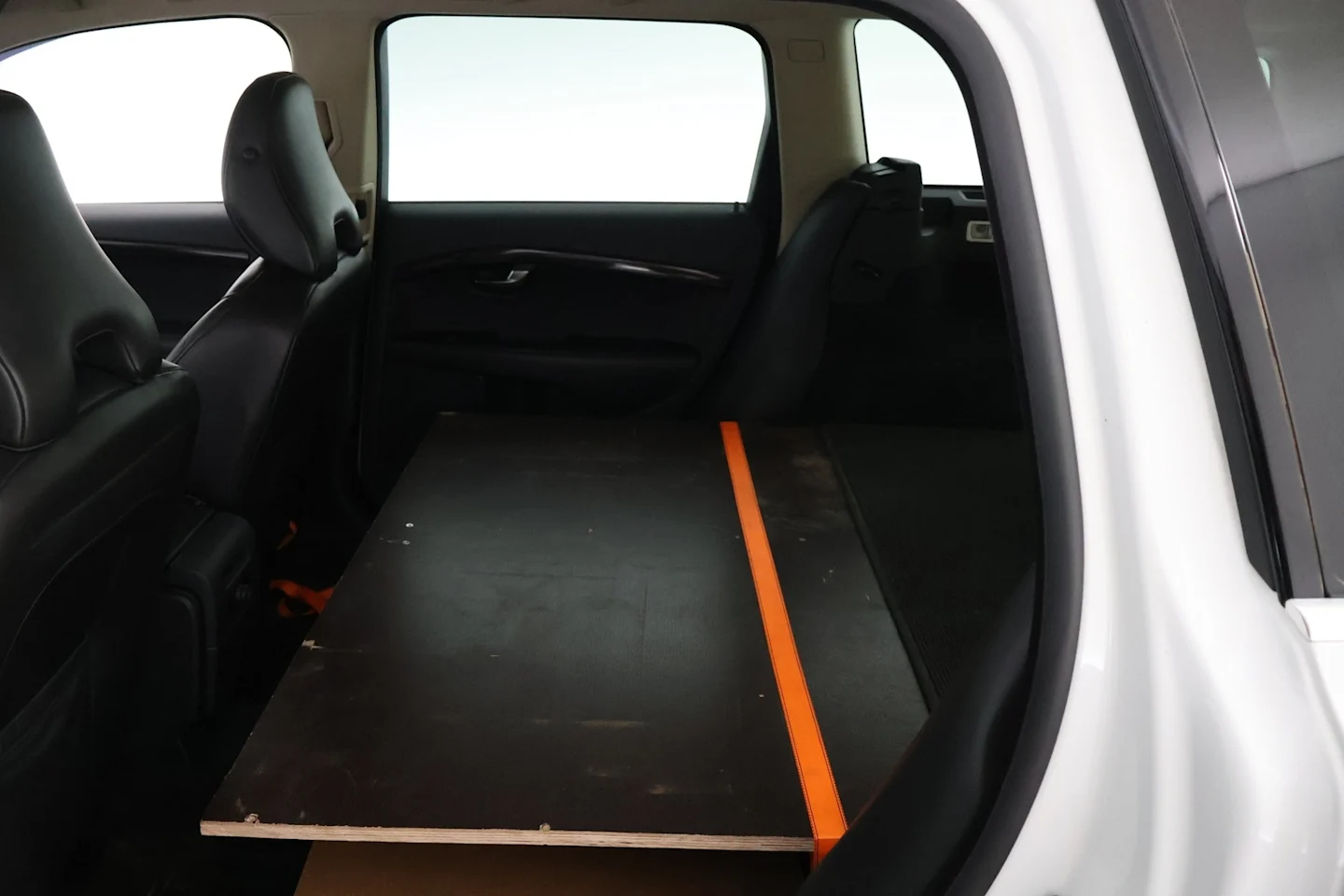 Car Image - 64f5wtwN4A5Ntr0gcgObsj
