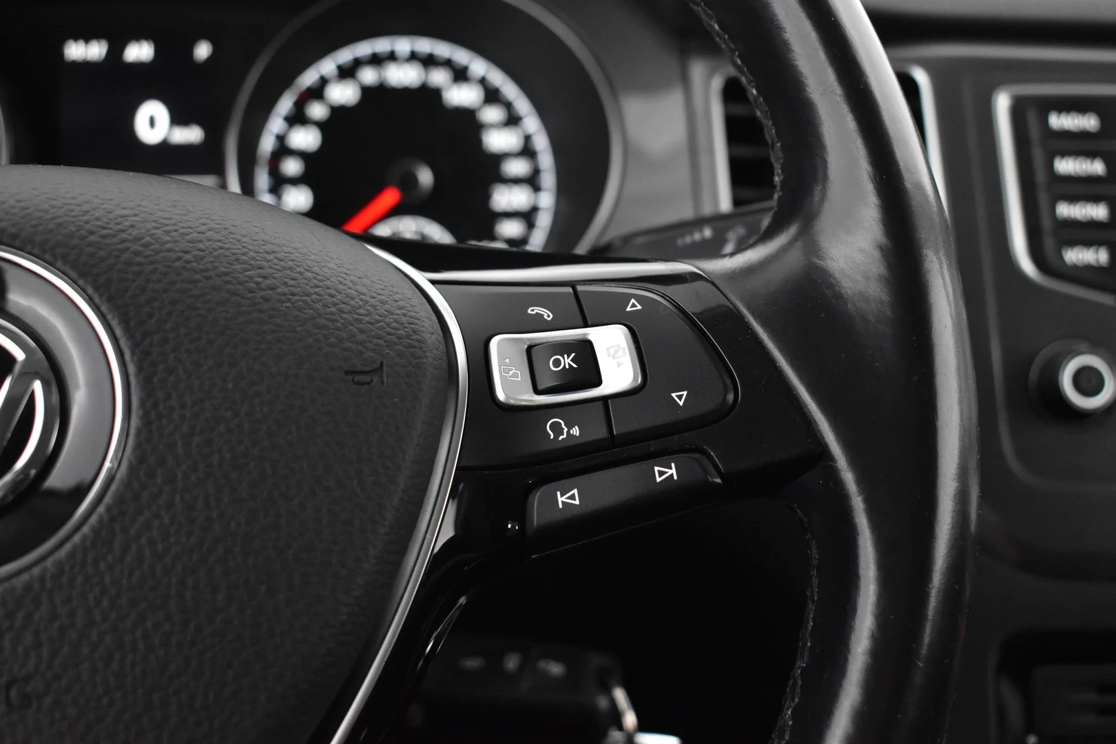 Car Image - 5g9uiF9lJPFqLoWO1YFrBs