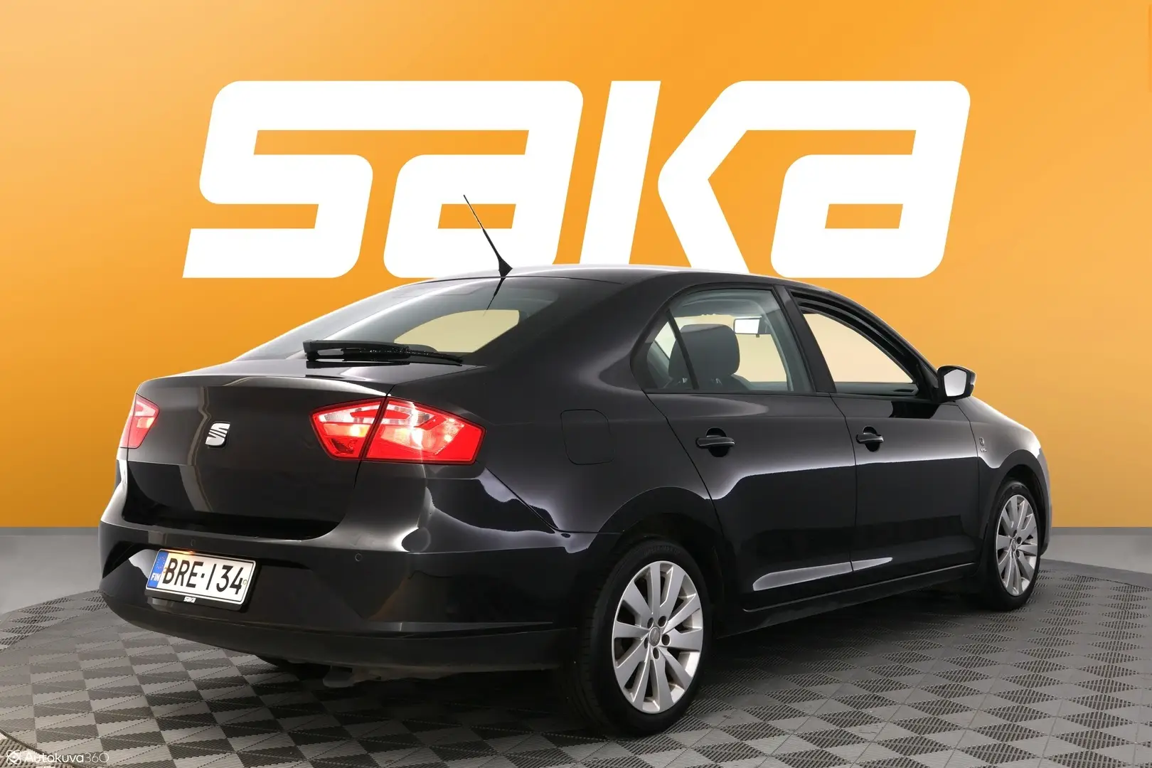 Car Image - 14LJBjdppavA5XptYf4ZUi