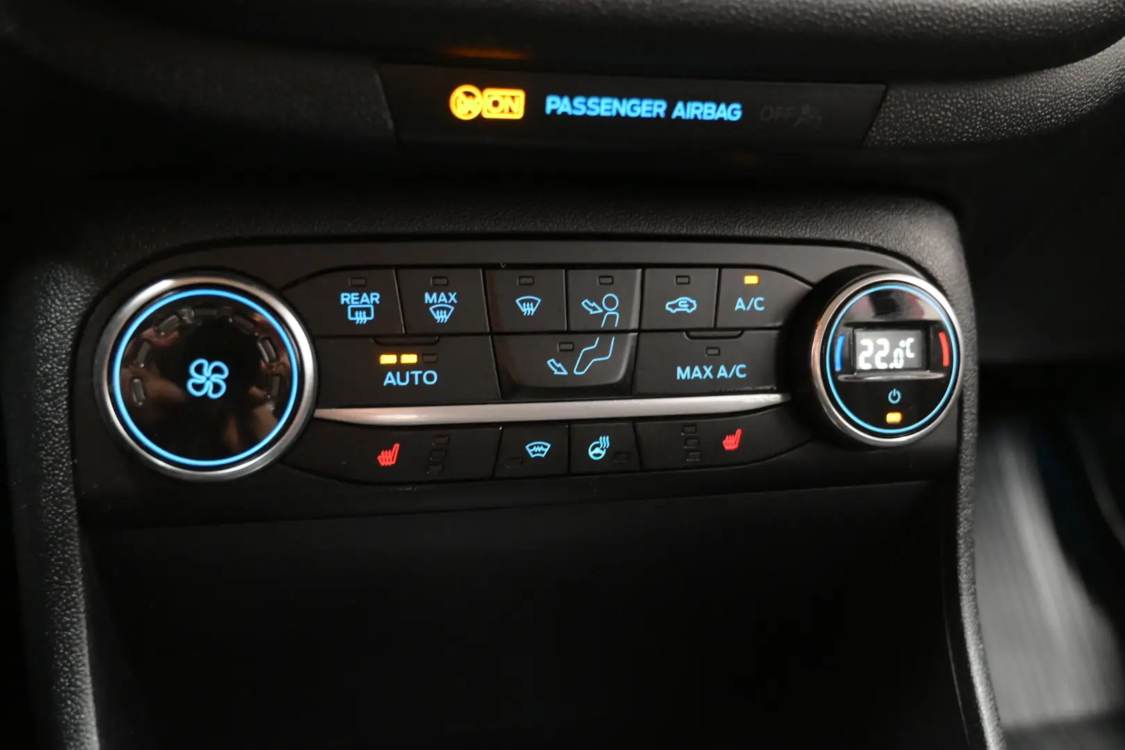 Car Image - 3kl3S4JZmgla30oH1NSD3k