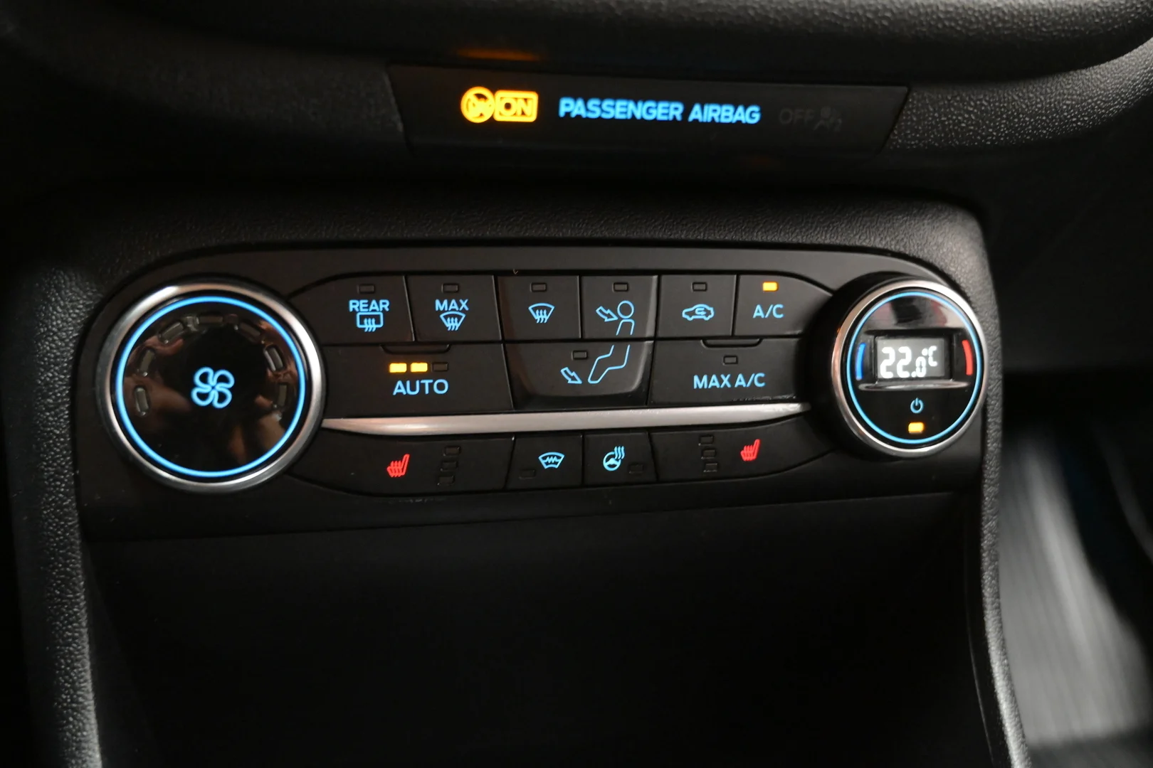 Car Image - 3kl3S4JZmgla30oH1NSD3k