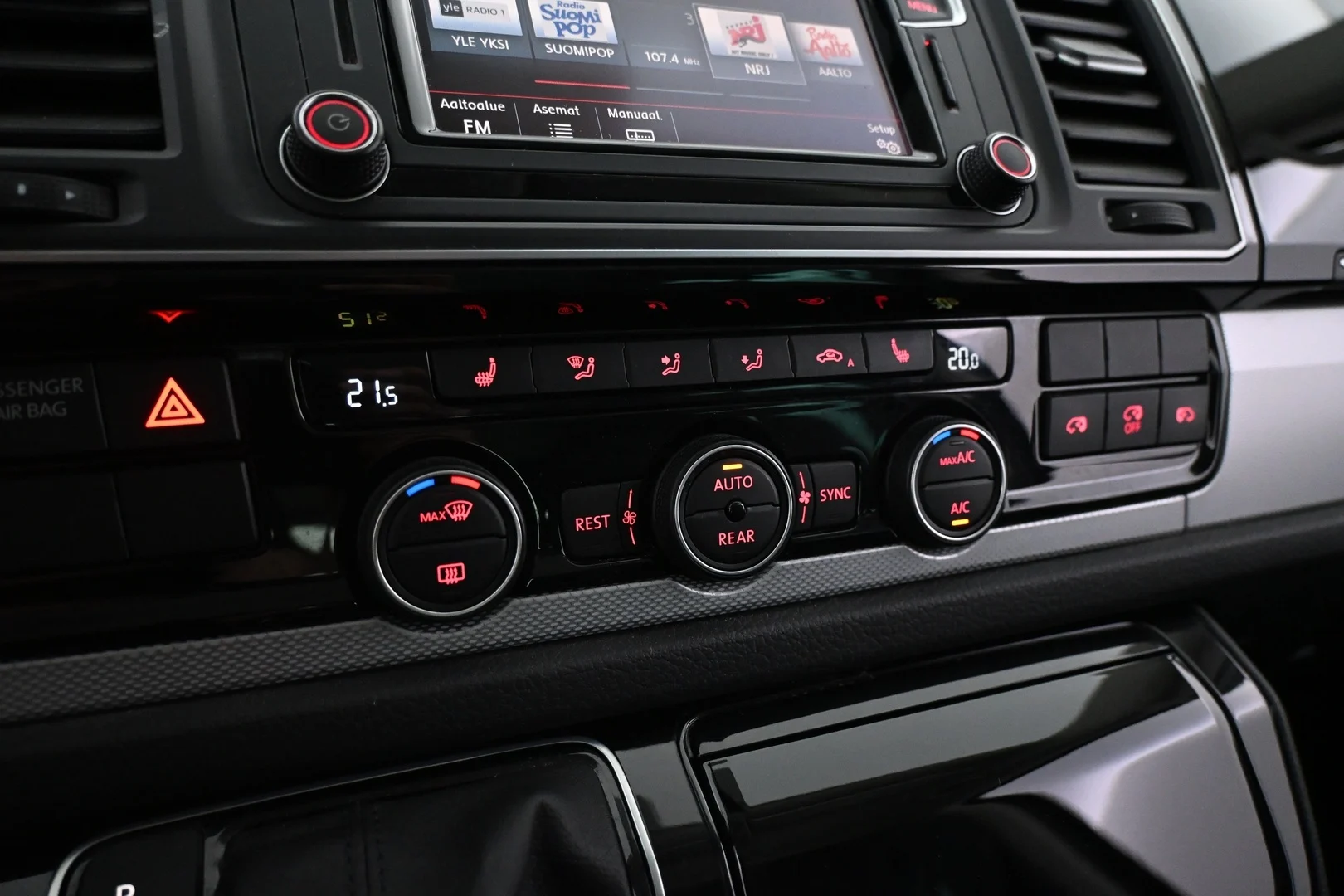 Car Image - 5UDkAVDms5UVT8TkbxlGLM
