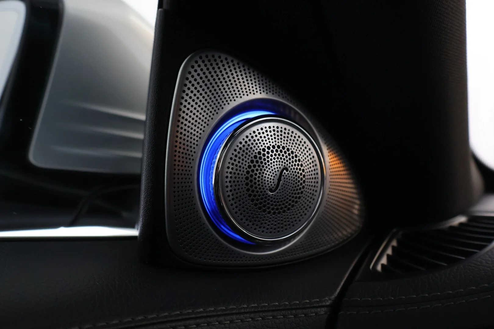 Car Image - 7z4Wncbu8POCpVy904wTK6