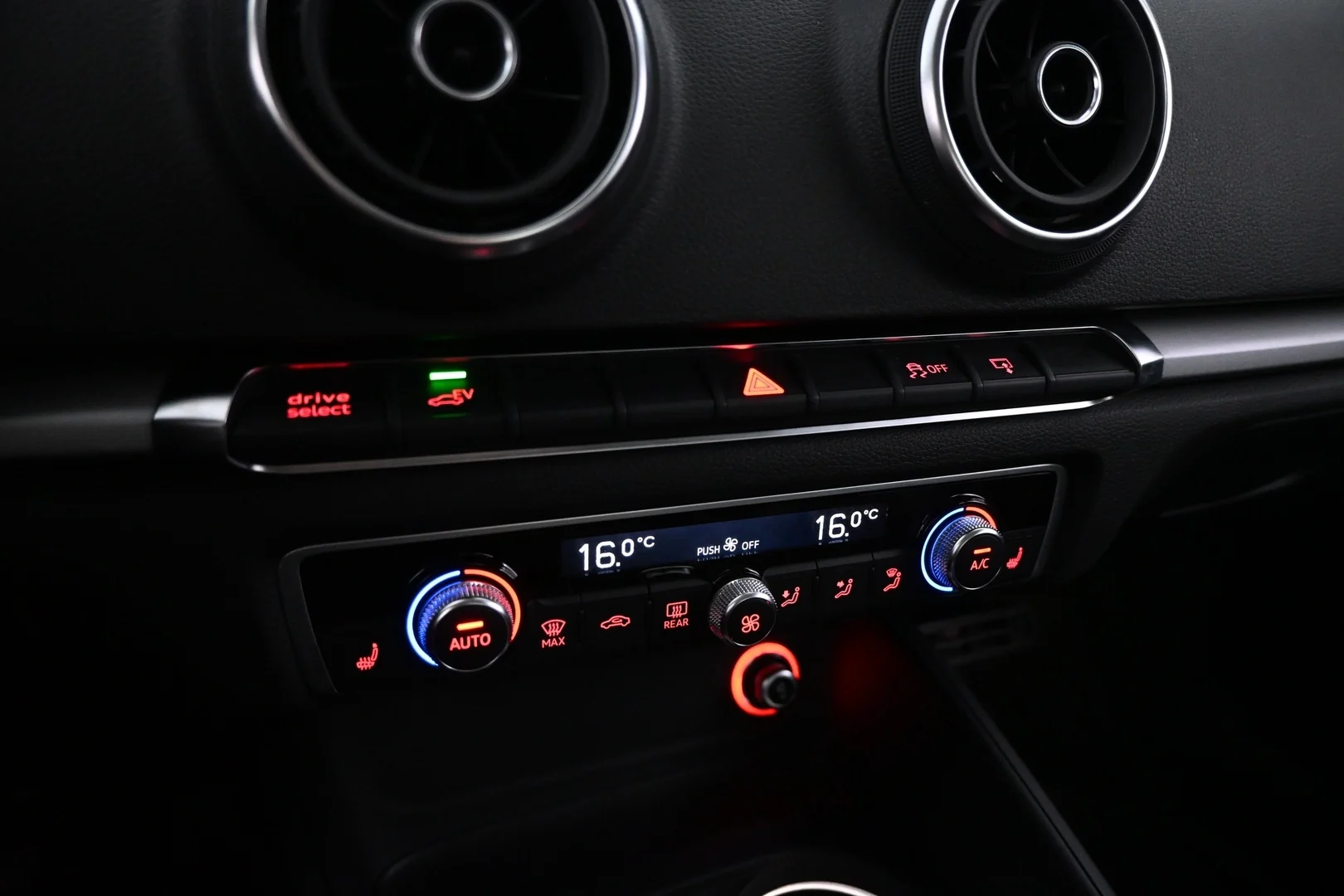 Car Image - 6xwnLx5BxqXByNABEuqcec