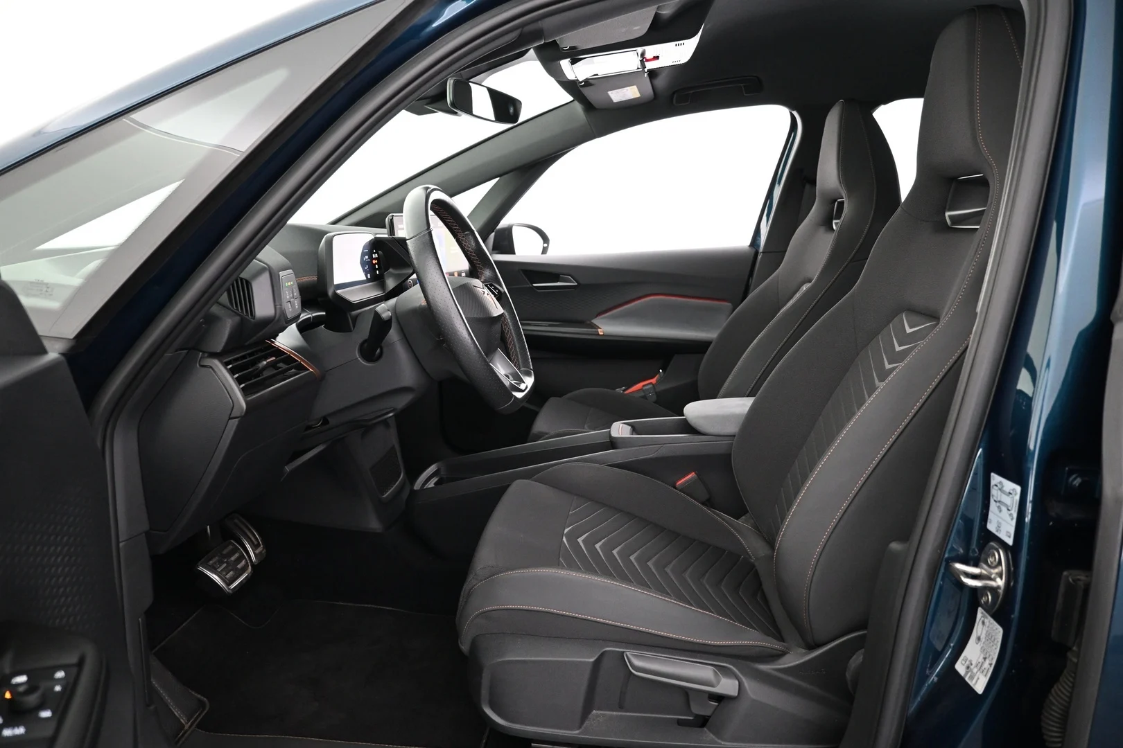 Car Image - 3THDohmwobnJBFyquYt0kX