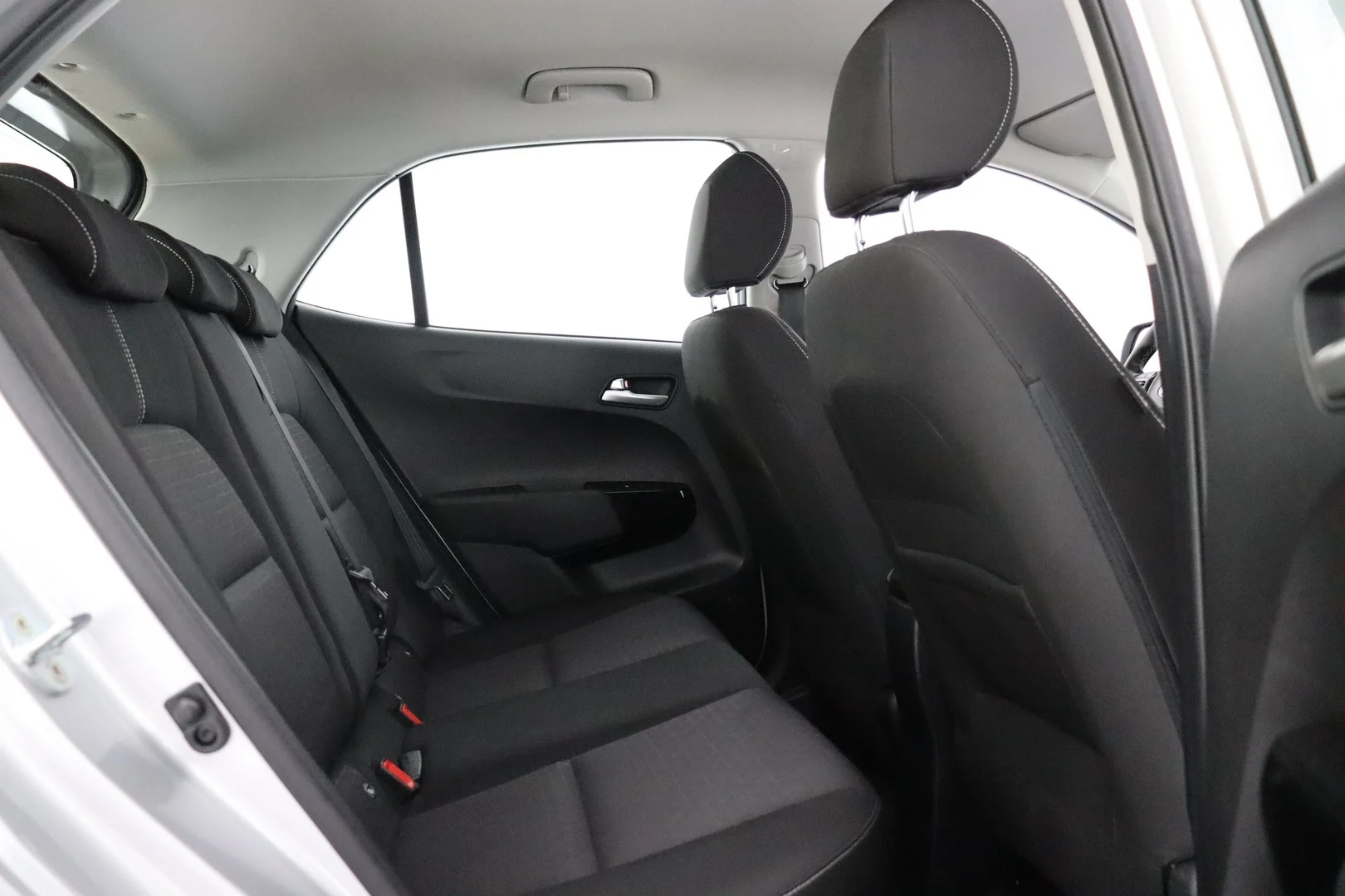 Car Image - 3ABioBMYuq5UWEmL5nftcY
