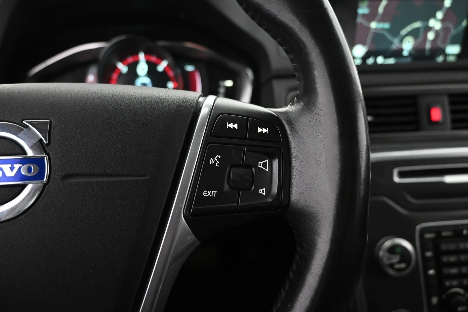 Car Image - 1nSuv9h44EyVXNWCzedXk4