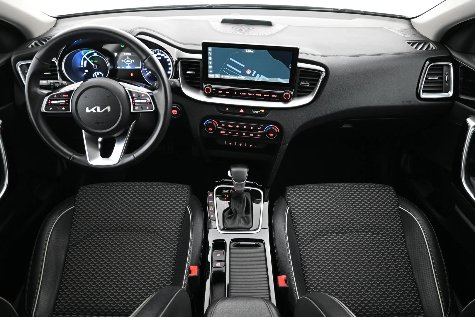 Car Image - 3ycRovPdYTuc25cEYDM8FA