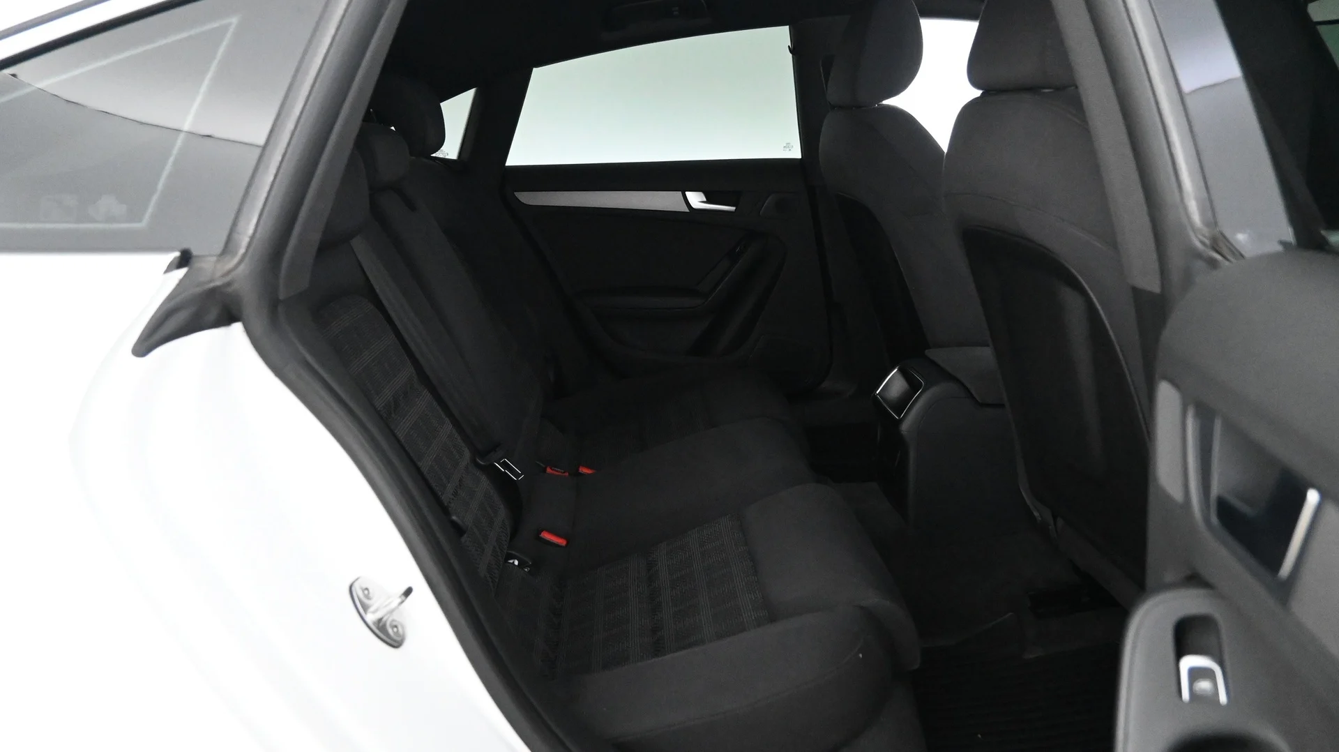 Car Image - 5D4kA4gDnjNbd0xuAZLVhM