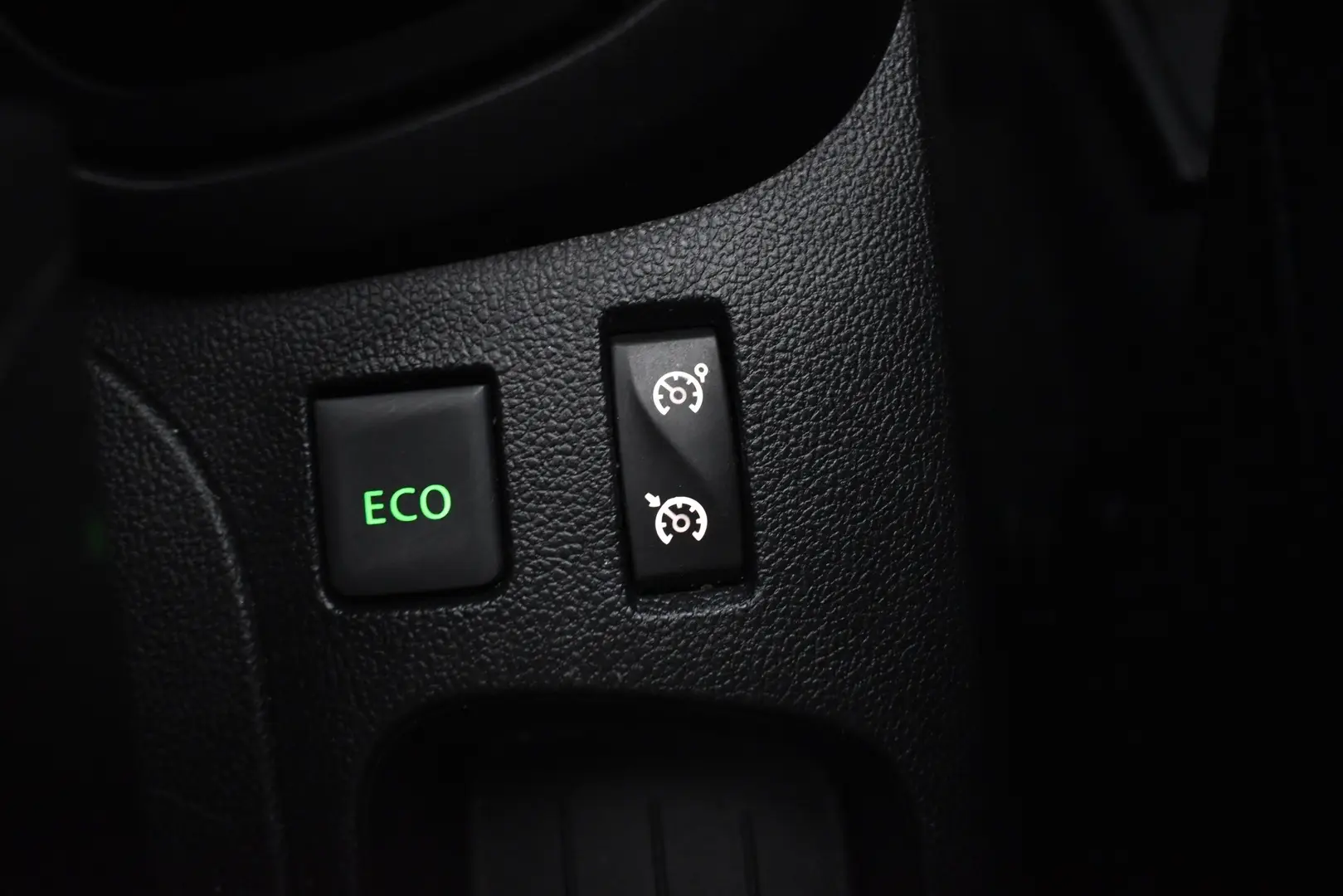 Car Image - 73Y7ifhH2ejDan2D6PGiZD