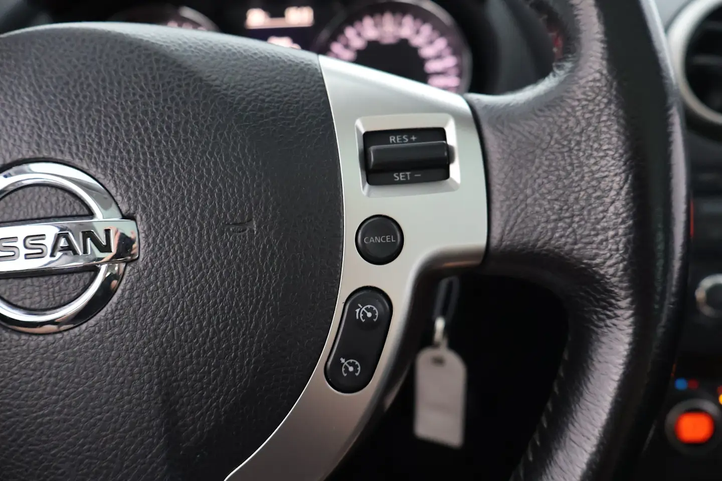 Car Image - 6YWz2TPf8Qdsrc7Jn1fZAP