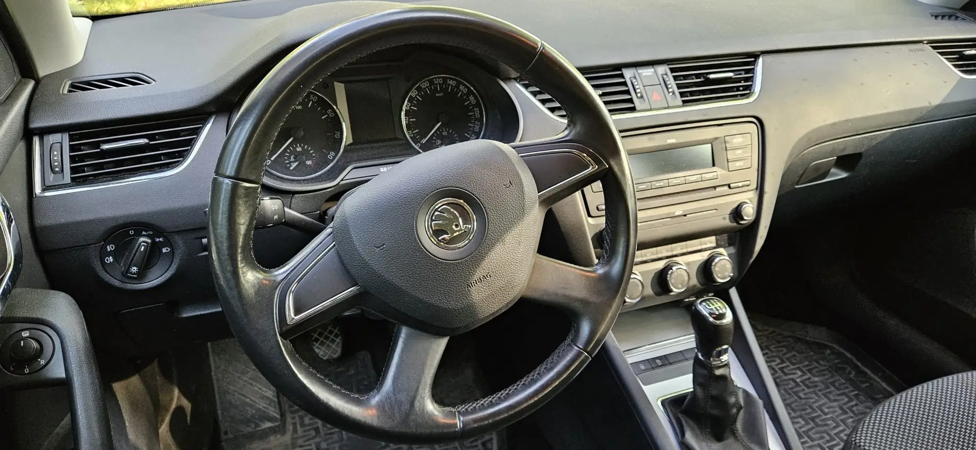 Car Image - 6yMxWjX03Laa2pMuPRhQwv