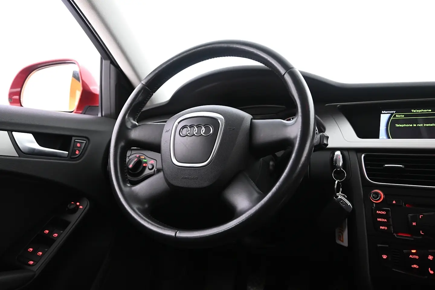 Car Image - 7ATfijNbJRFlU8J0Os5QL8