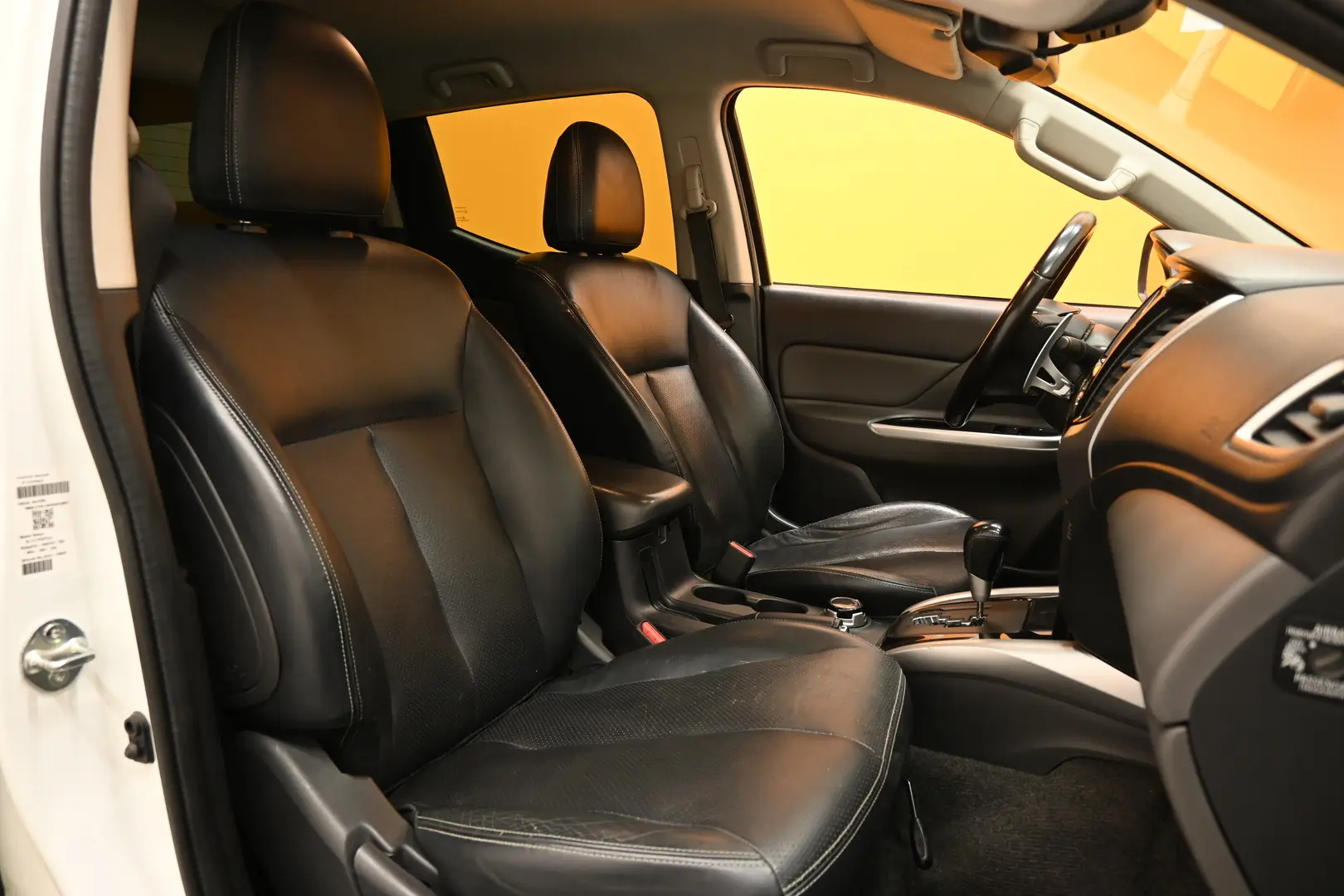 Car Image - 7sPp6pLo7faEF7yKgixZ26