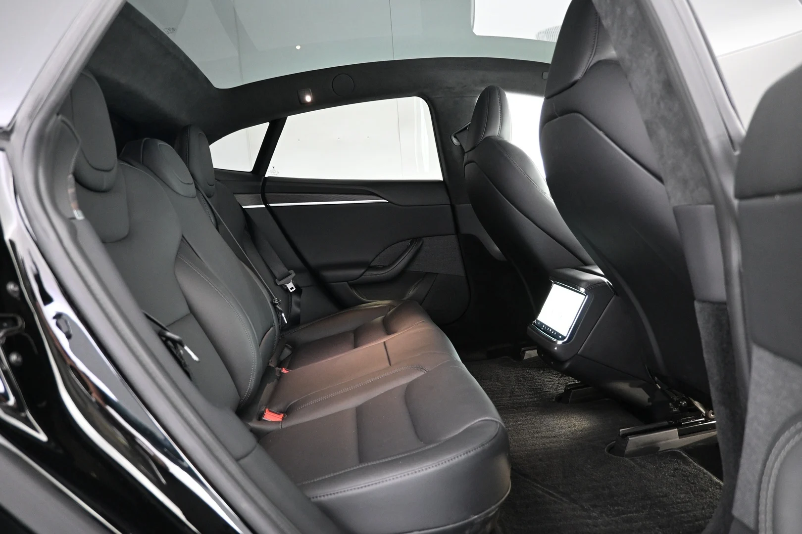 Car Image - 5pfzUbIq4C7eWUCNhNibw8