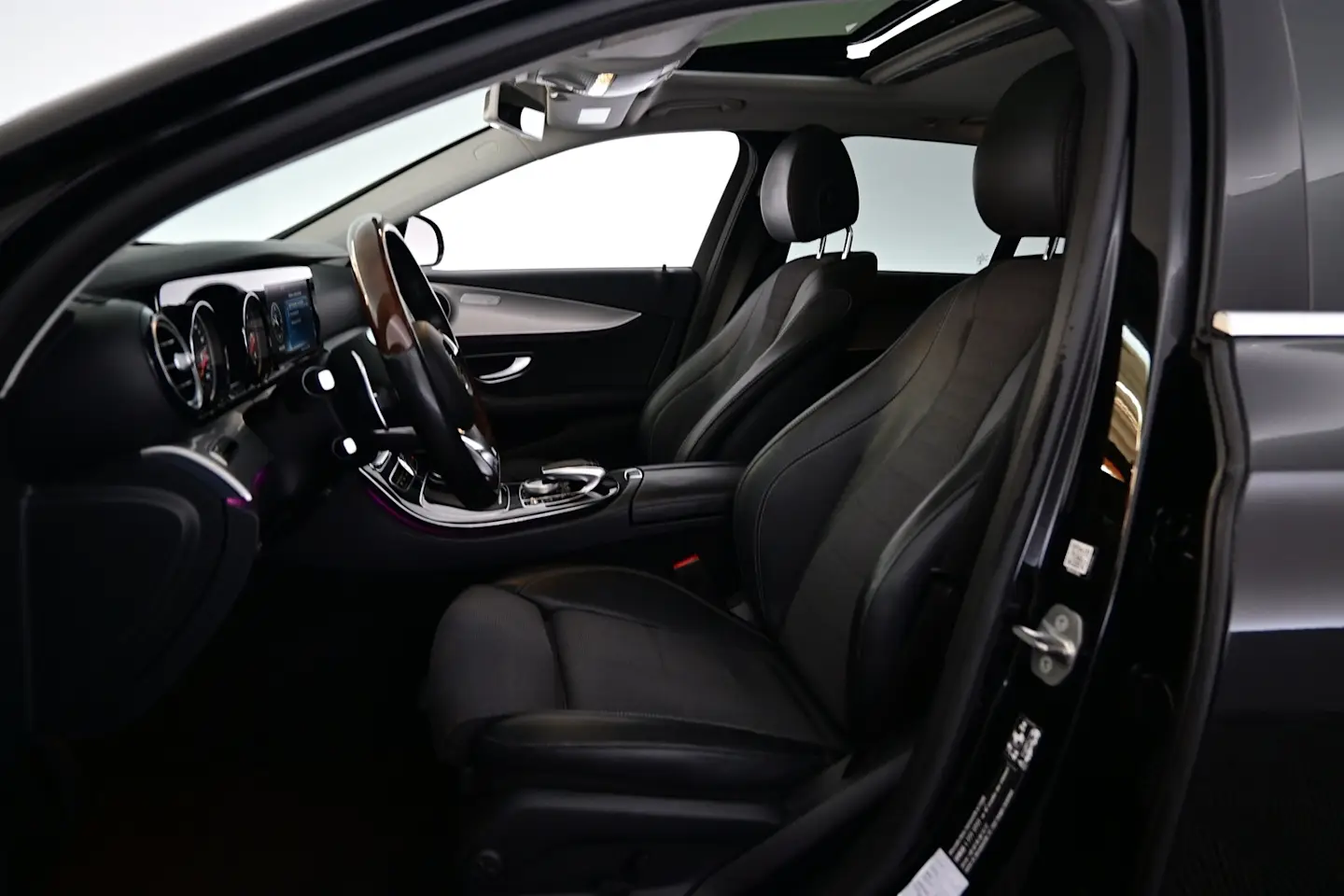 Car Image - 5i4SRH2w0zBK8NJgbttBe3