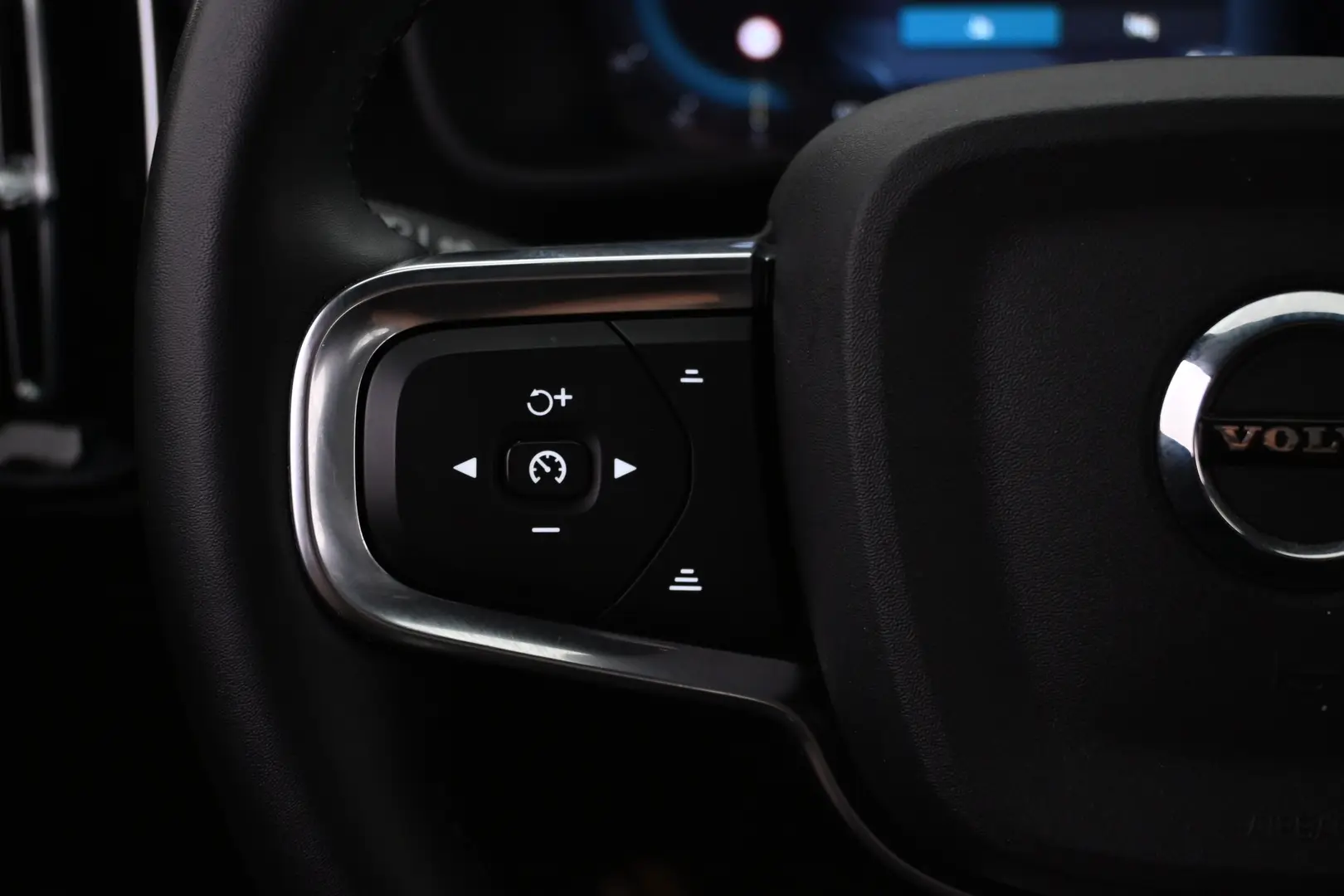 Car Image - 2iIi0eN5oZAIKqCTStebo
