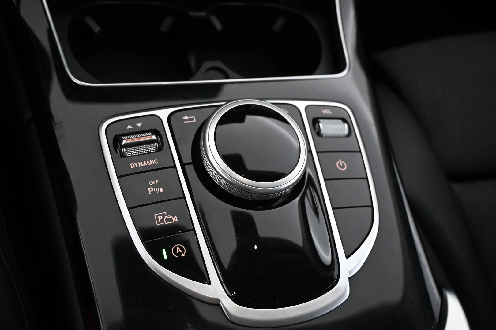 Car Image - 52RjWIoCMkhhw8OQV6A41y