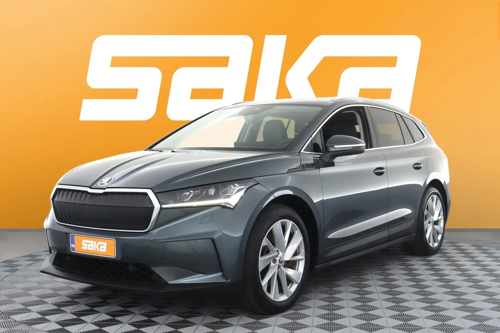 Car Image - 5ZU6b68Dx6qH8kbUcgeGJl