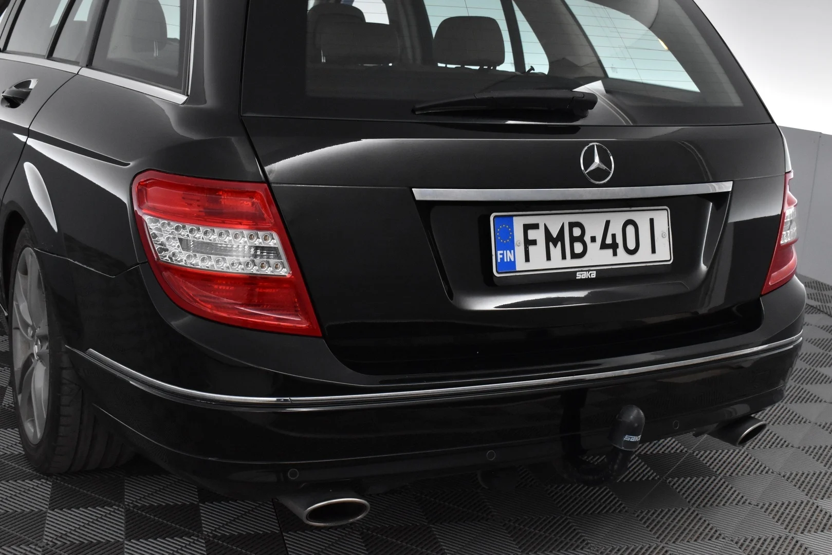 Car Image - 6jVhXgRvIaKZU8L93lkJ1M