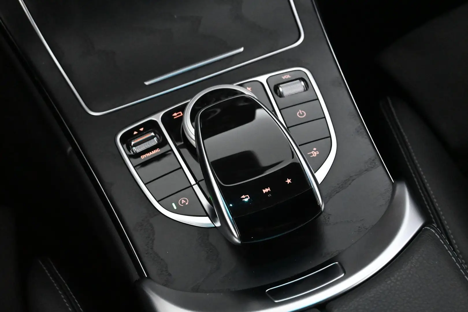 Car Image - 225C9gH1bZ0pofP5wHGUB0
