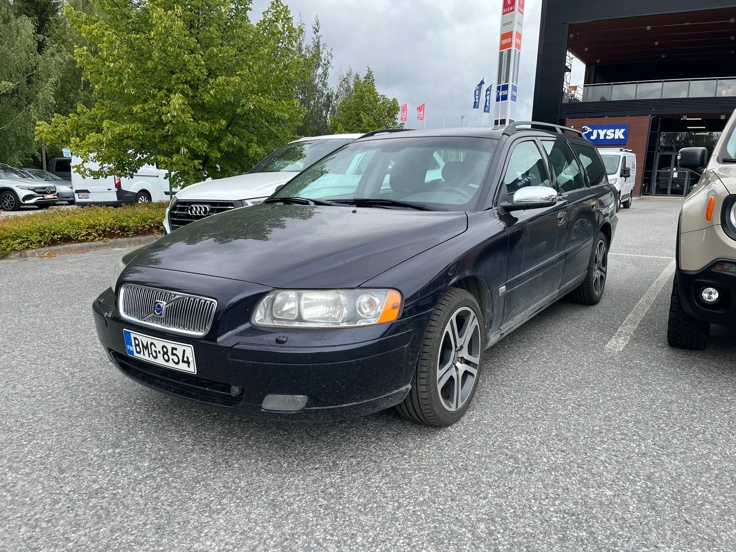 Car Image - 3HUBJ9chpw6LqtG0AHDqjw
