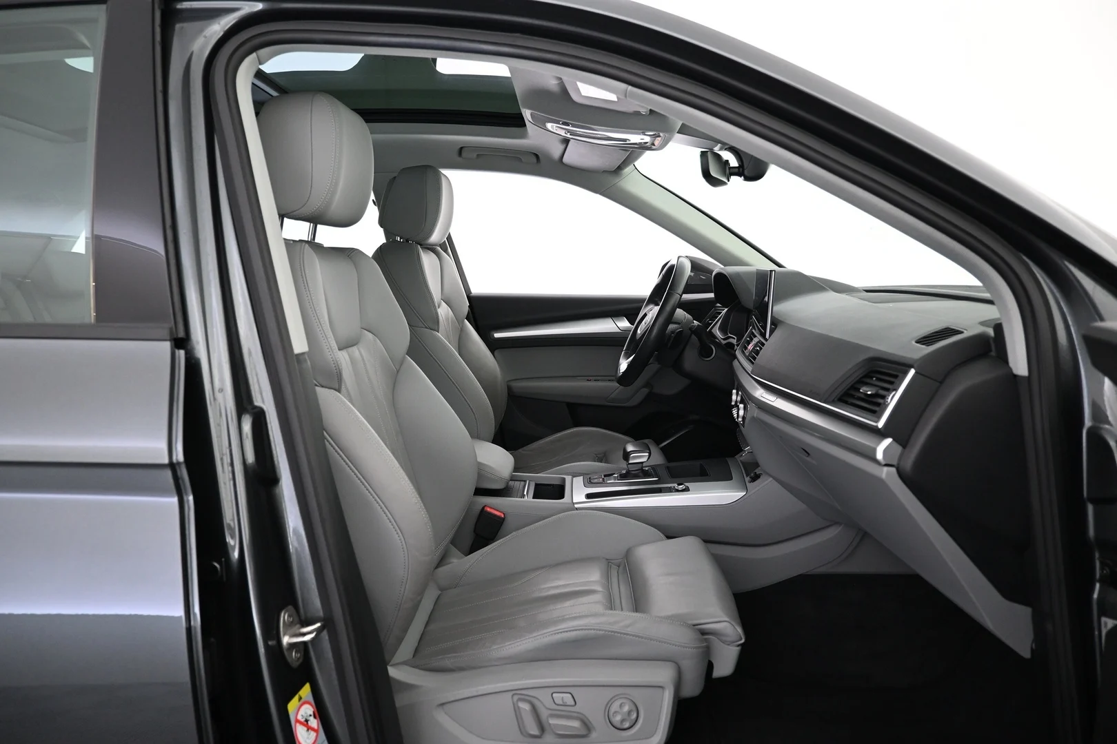 Car Image - 2i9w7pA5mbD72lGHgt2xwZ