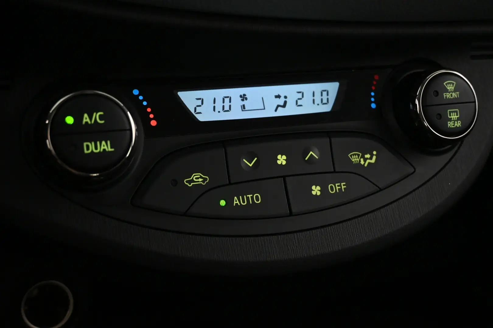 Car Image - 5os6hJ2ZTwU9KkR6qMh5ev