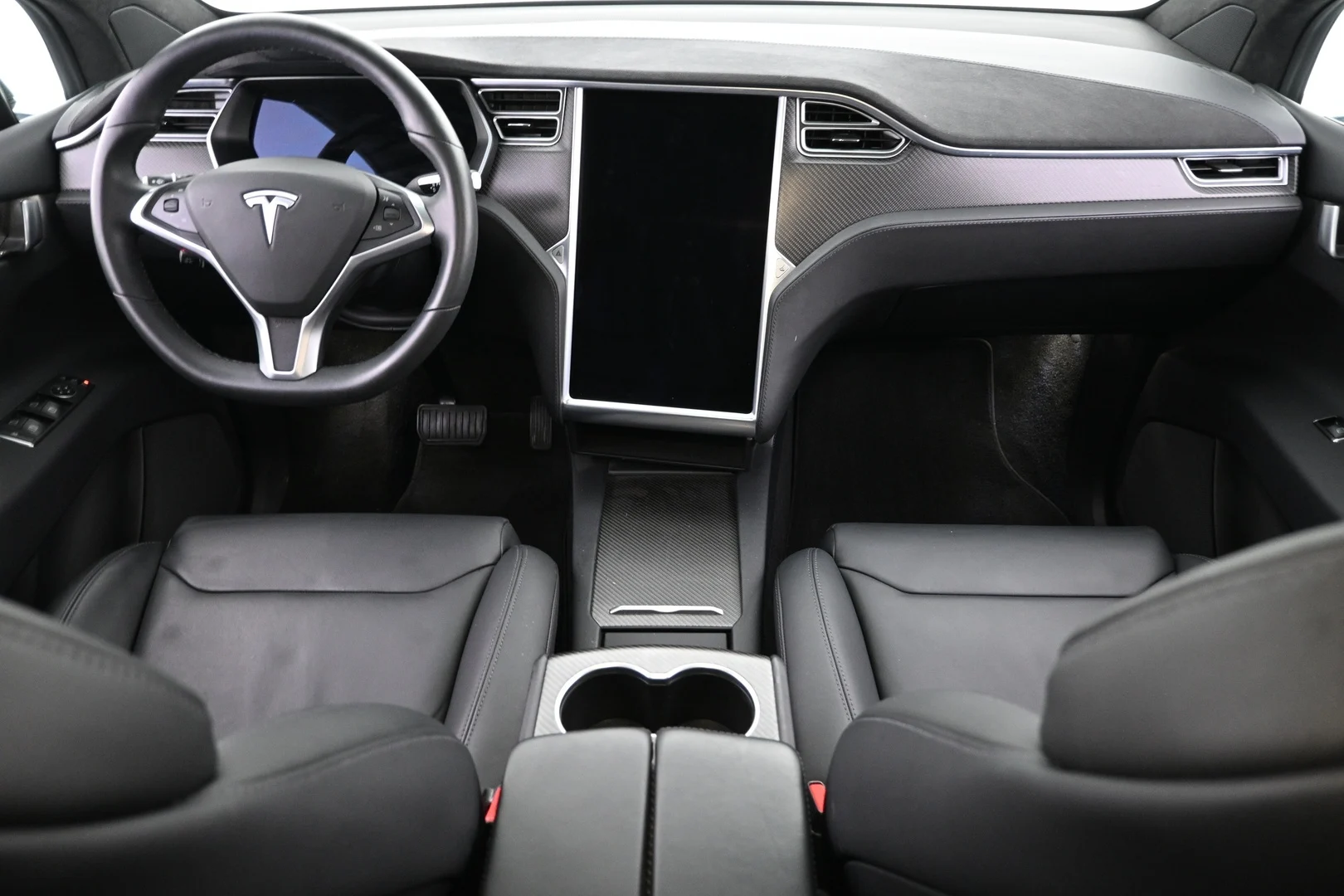 Car Image - 16luknG5lH26owTSSt5L1o