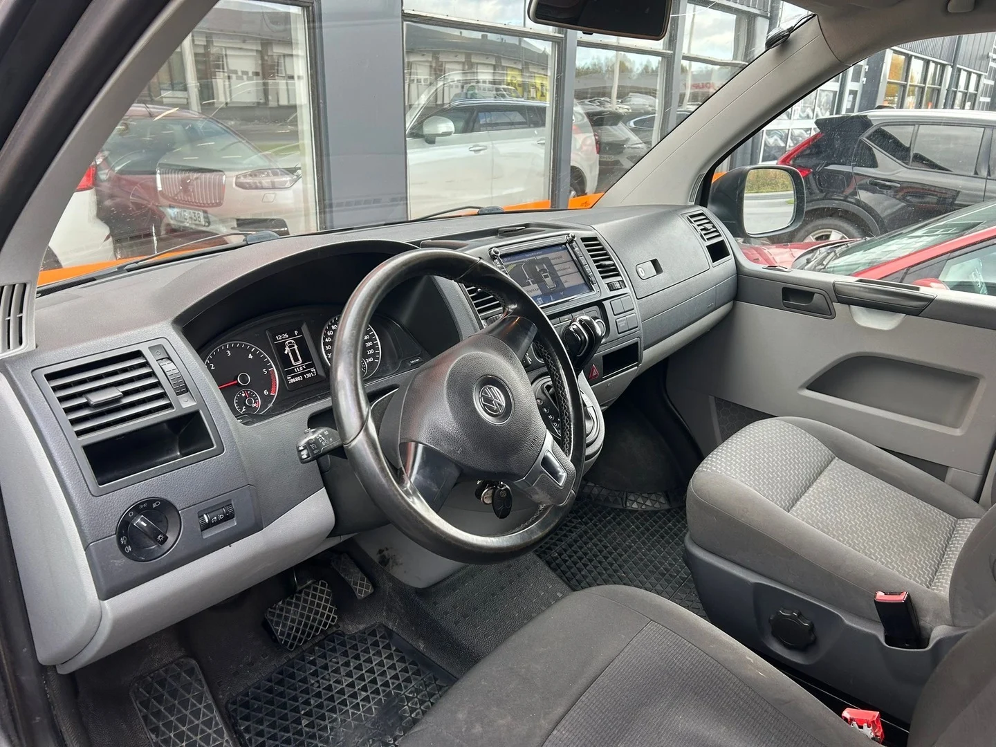 Car Image - 5wk2f1PXGeOmOBcpVP2tdH