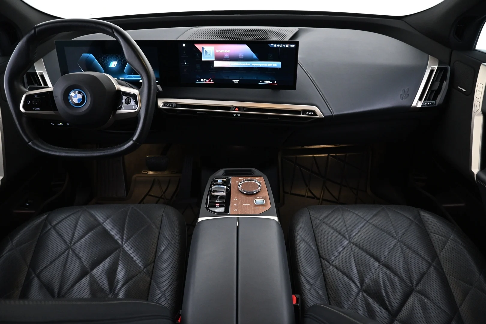 Car Image - 2zbYadMZMNzjxGrtlRPLb0