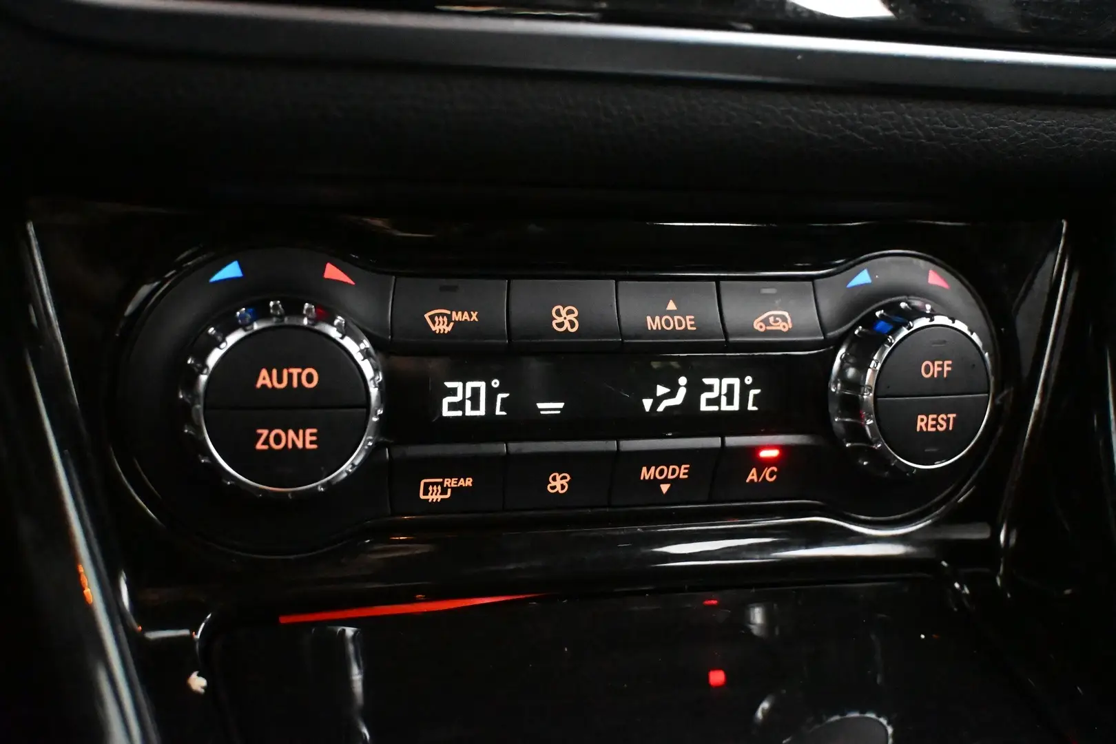 Car Image - 660anctKAq0SFdB6Jf5UOf