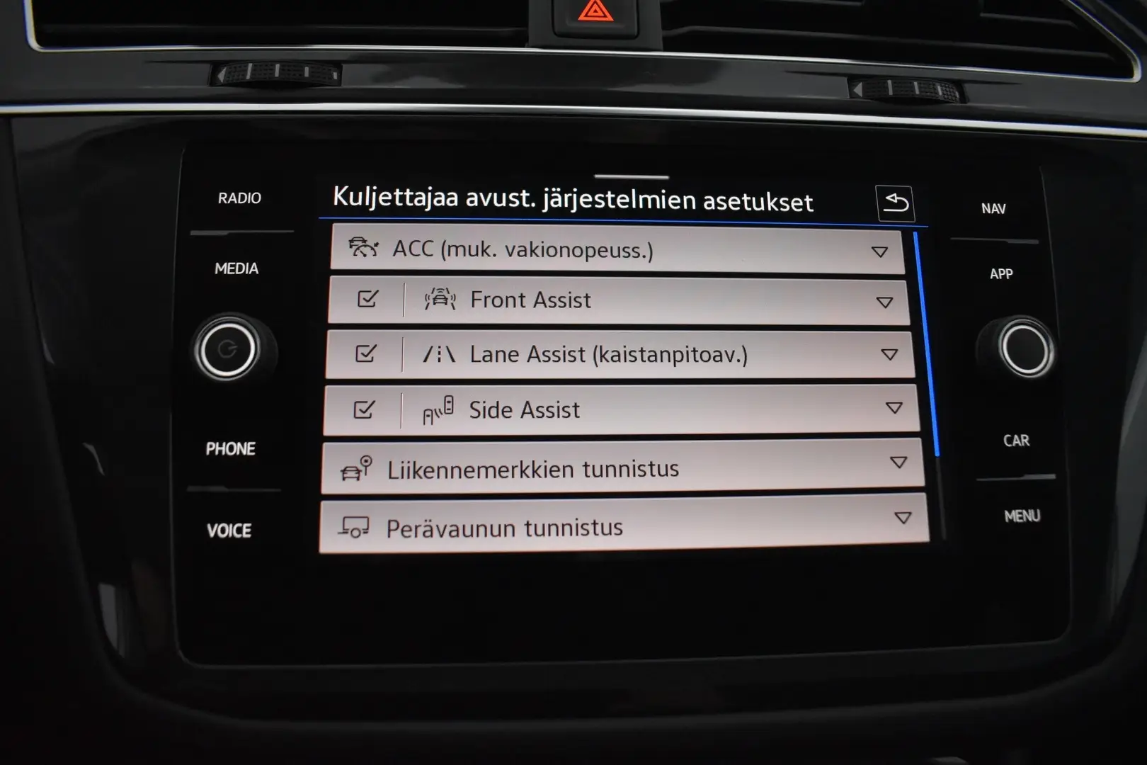 Car Image - 63ZOf69UNZl2ds5WPPQYP2