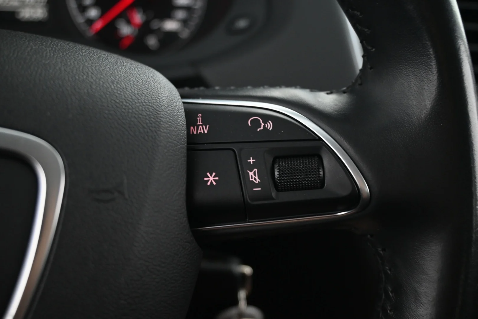 Car Image - 1yUQf2nrOcEmGuMXXDIwTZ
